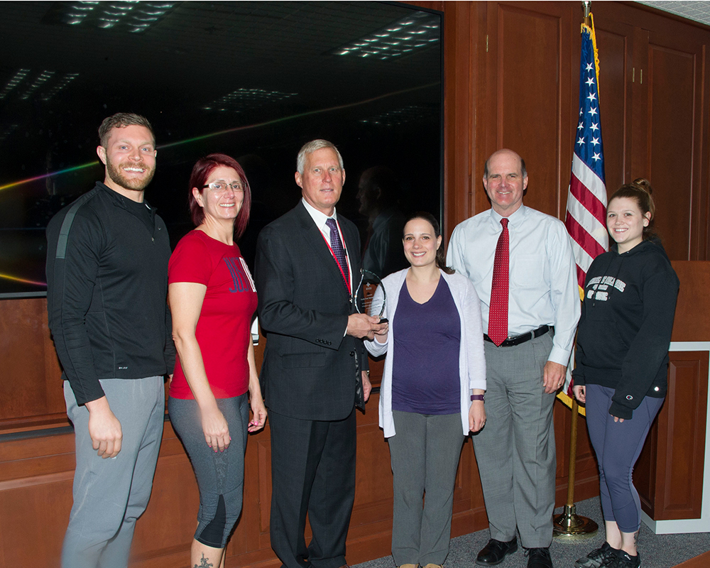 You are currently viewing May 17, 2018 – Electric Boat Named Premier Partner of the Decade 2017 by American Red Cross