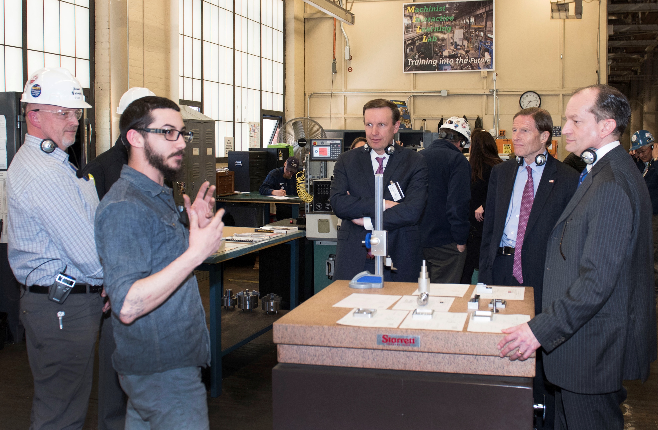 You are currently viewing April 17, 2019 – U.S. Secretary of Labor Tours Electric Boat