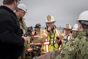 Read more about the article EBFD Conducts Full-Scale Submarine Fire Drill on USS Hartford
