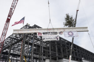 Read more about the article March 10, 2022 – South Yard Assembly Building (SYAB) Reaches Topping Off Milestone