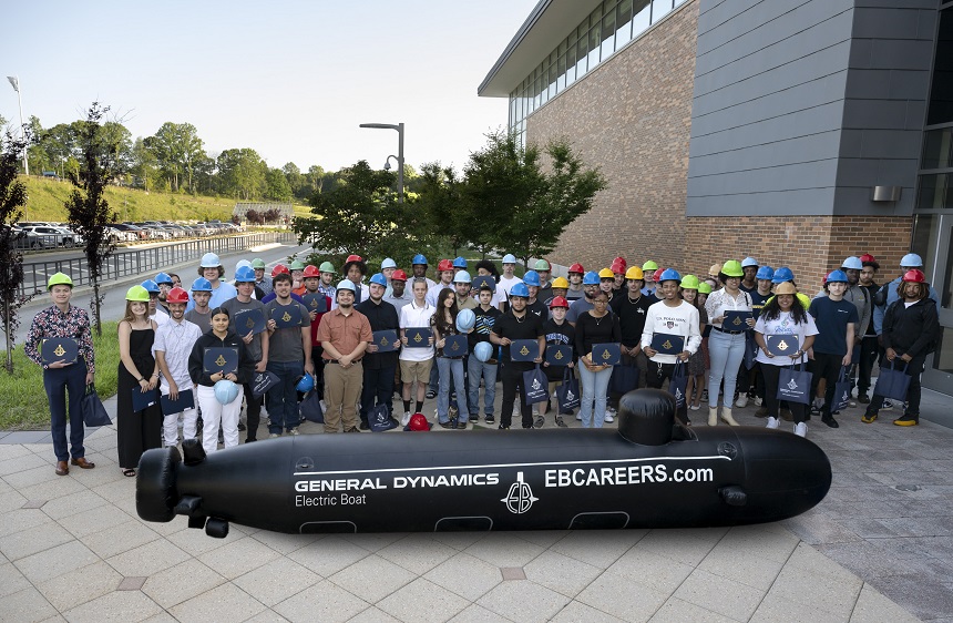 You are currently viewing 166 New Shipbuilders Welcomed Aboard at Second Annual Signing Day Event