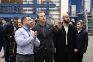 Read more about the article Secretary of War Pete Hegseth Tours Quonset Point