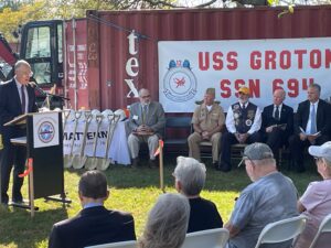 Read more about the article Groundbreaking Ceremony Marks Start of USS Groton Sail Monument